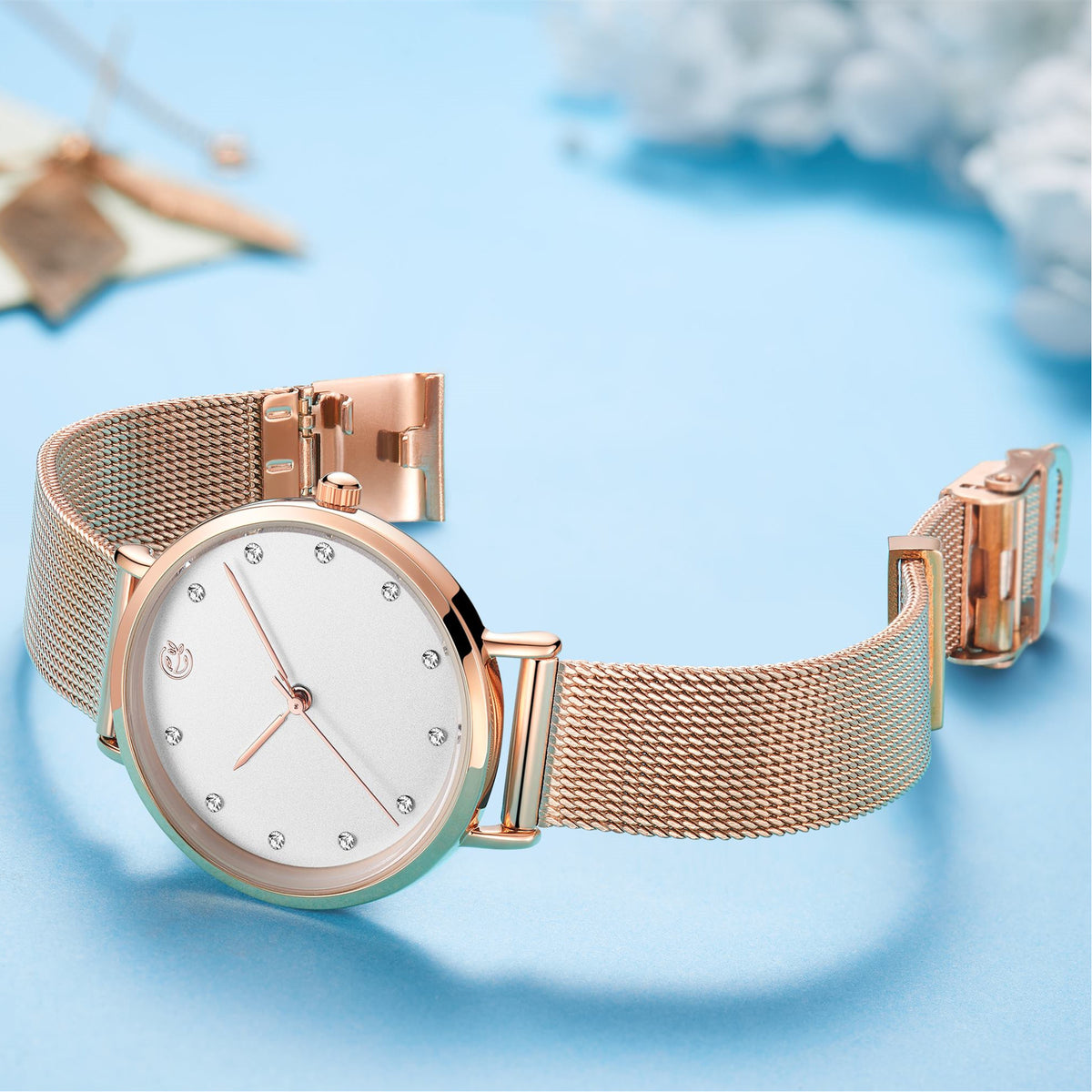 MEGIR Fashion Women Watches Top Brand Luxury Ladies Dress Clock Steel Bracelet Clock Female Quartz Wristwatch Relogio Feminino 7022