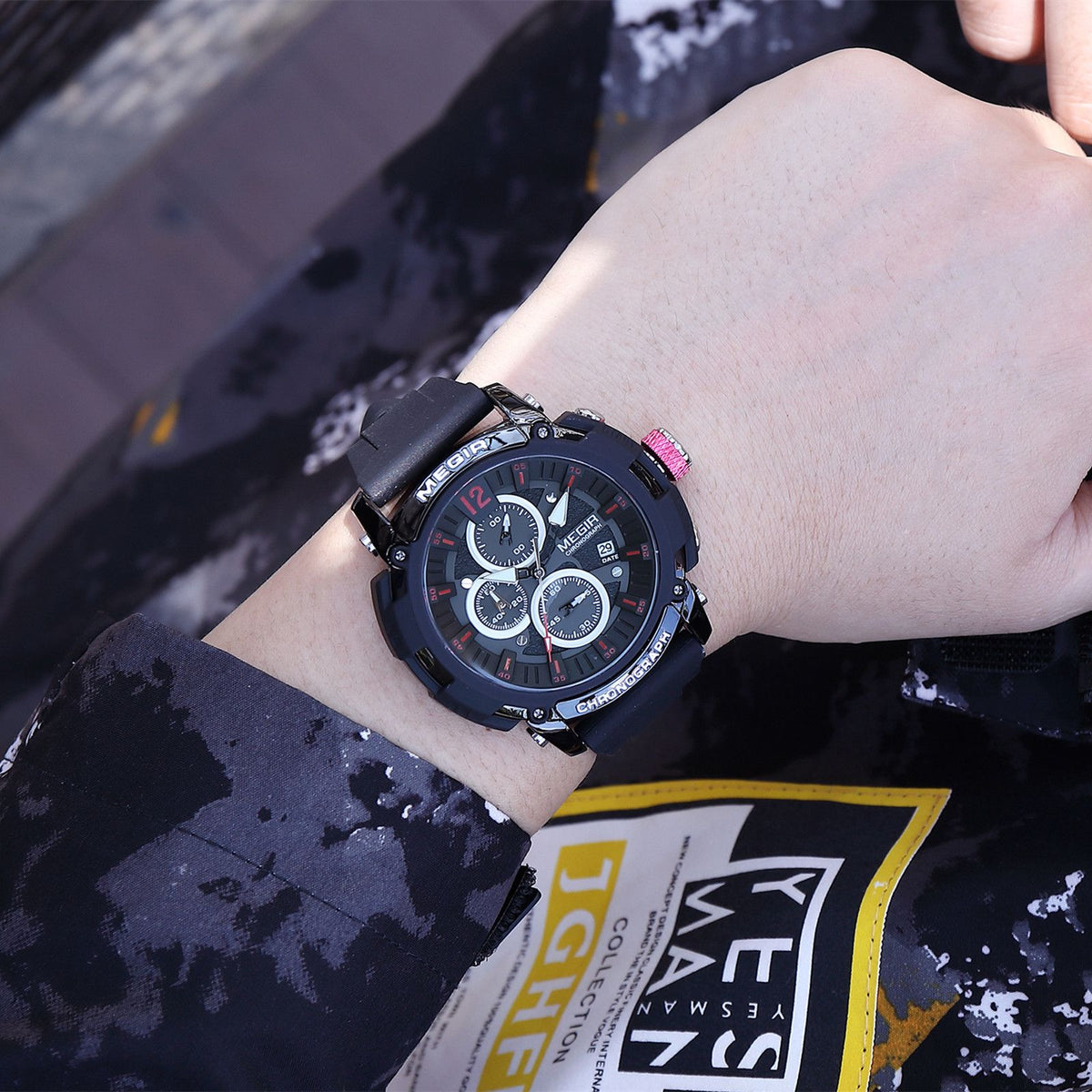MEGIR Fashion Military Watch for Men Silicone Strap Sport Quartz Chronograph Waterproof Male Clock Wristwatch Reloj Hombre 2208